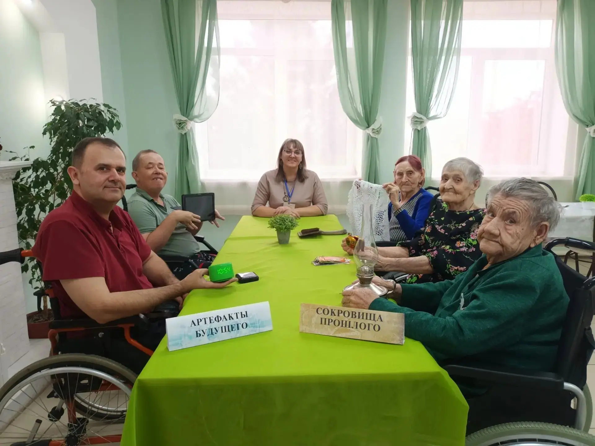 В Даниловском доме-интернате состоялся психологический тренинг "Диалог поколений"🤝. Вс...