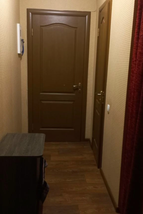 Продам 2-комнатную квартиру, 3/5 этаж, Горловка, центр, ул. Герцена, 27