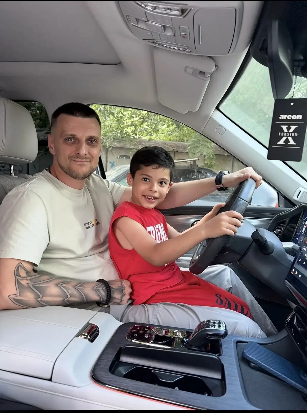 Мой первый водитель 🚗 и самый лучший папа❤️