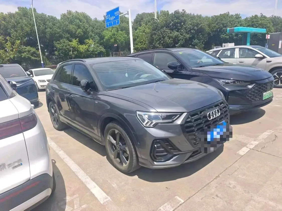 Автомобиль в наличии в Китае👌