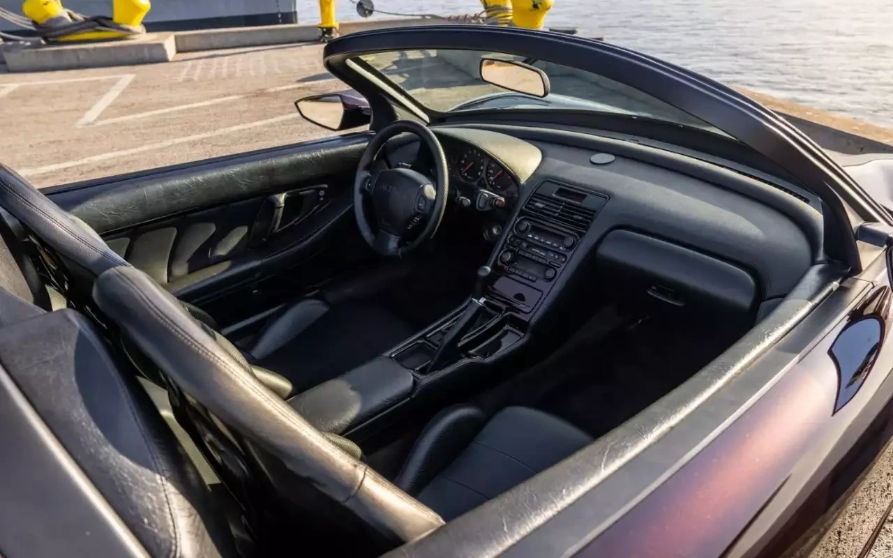 Автомобиль из «Мстителей» выставлен на продажу: ездить по дорогам на нём нельзя