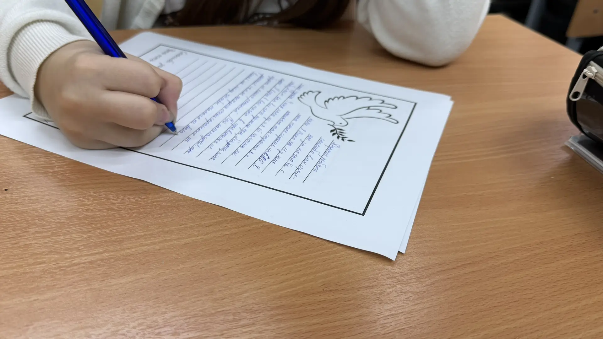 «Письмо солдату»: тепло наших сердец — на бумаге! ✉️