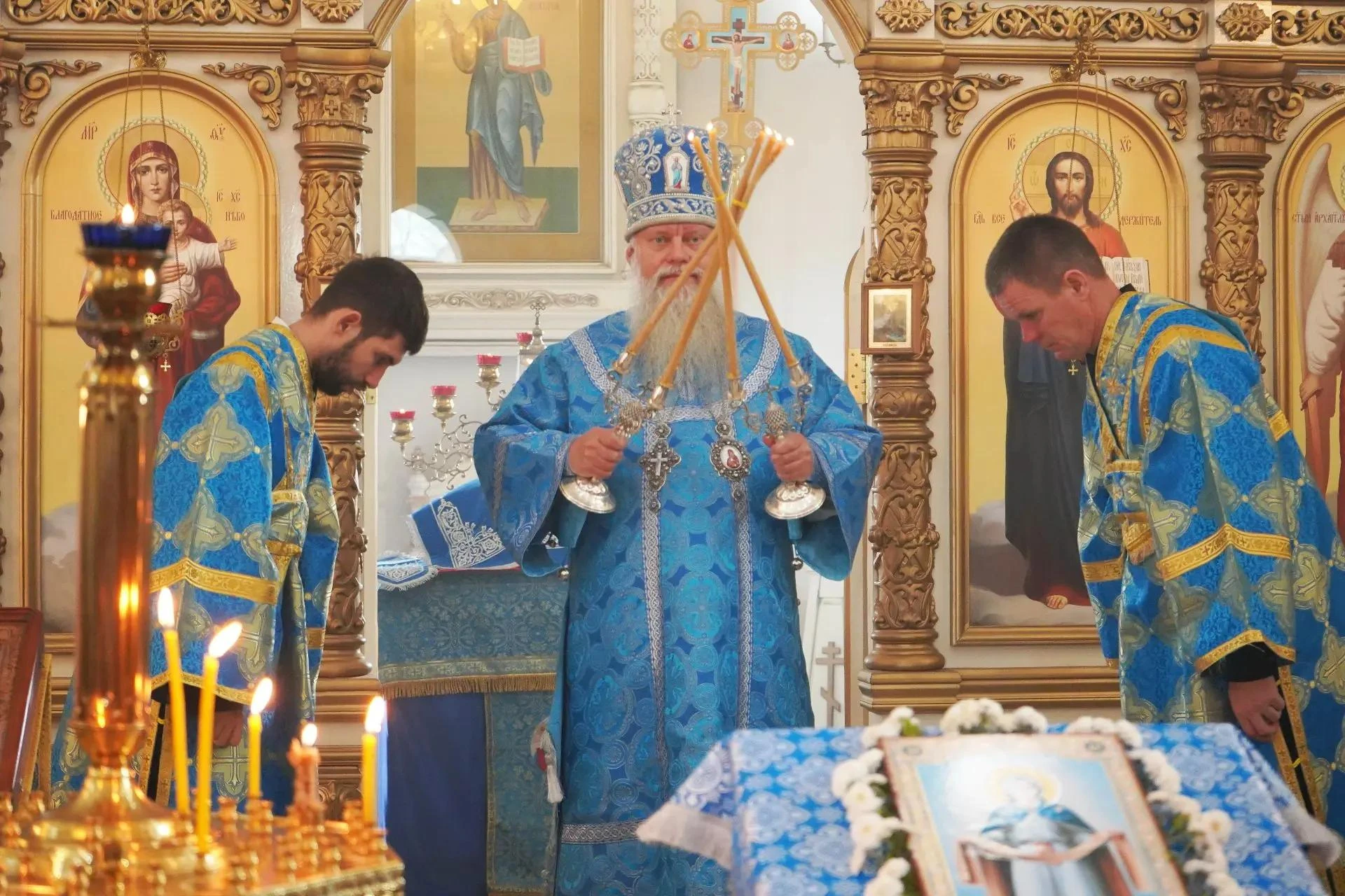 Дорогие земляки! От всей души поздравляем вас с одним из самых светлых и почитаемых пра...