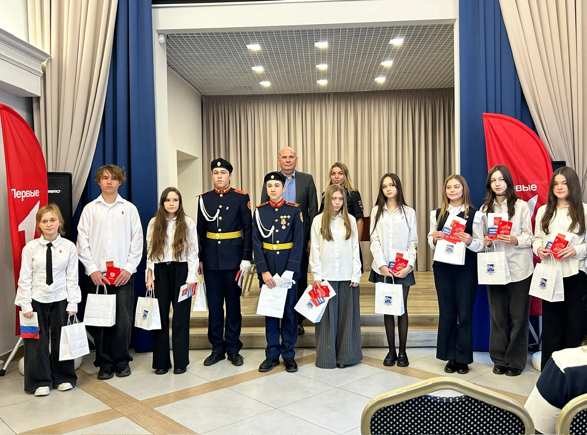 ⭐Торжественное вручение паспортов в рамках Всероссийской программы «Мы-граждане» - перв...