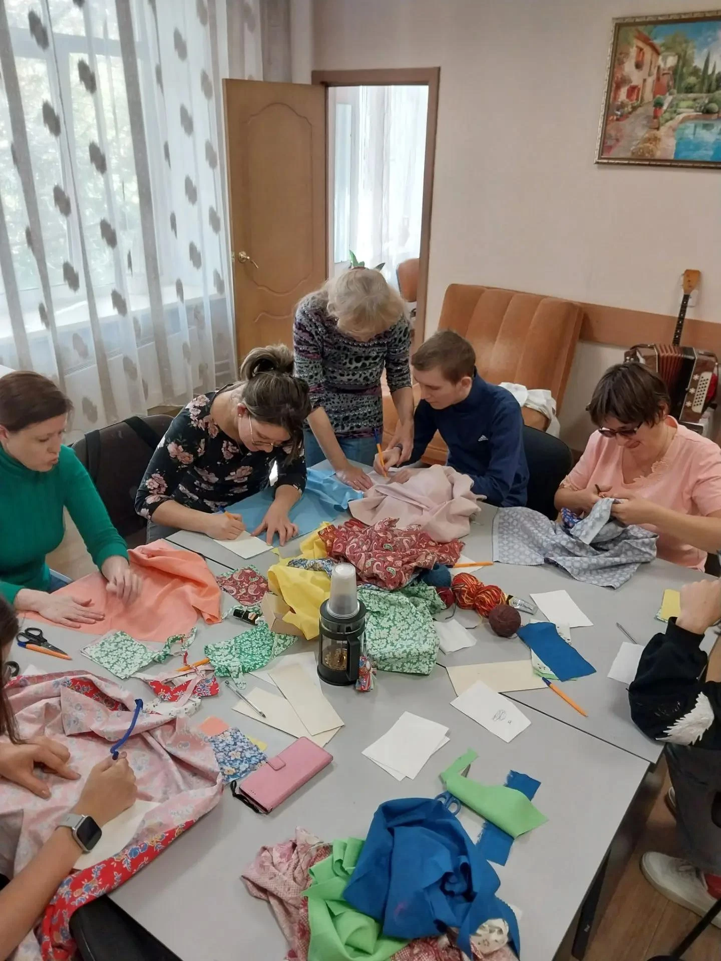 В Центре реабилитации "Надежда" отделения на Кошурникова прошел мастер-класс куколка "С...