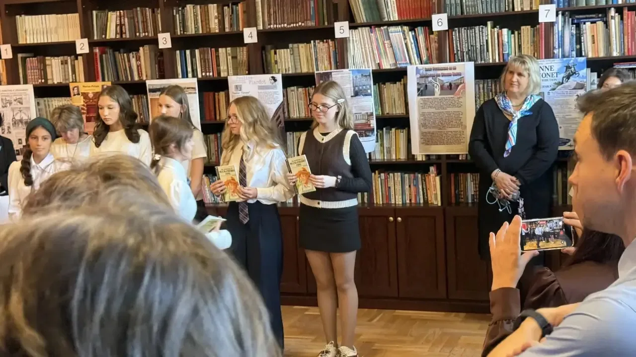 📆 8 октября на базе ГБОУ гимназии № 631 прошёл финальный очный этап районного конкурса...