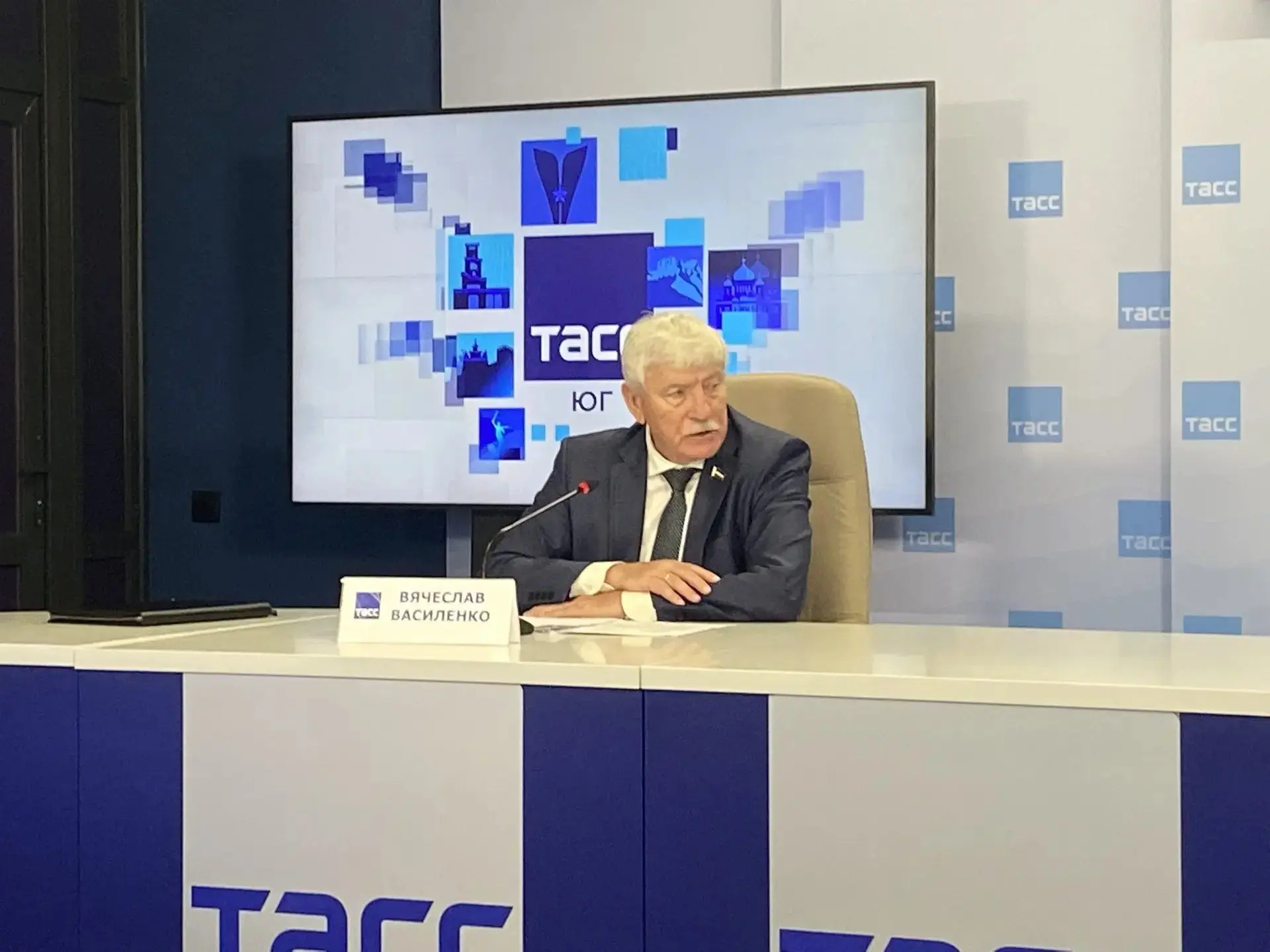 Аграриям Ростовской области удалось реализовать часть урожая, но помощь остается актуал...