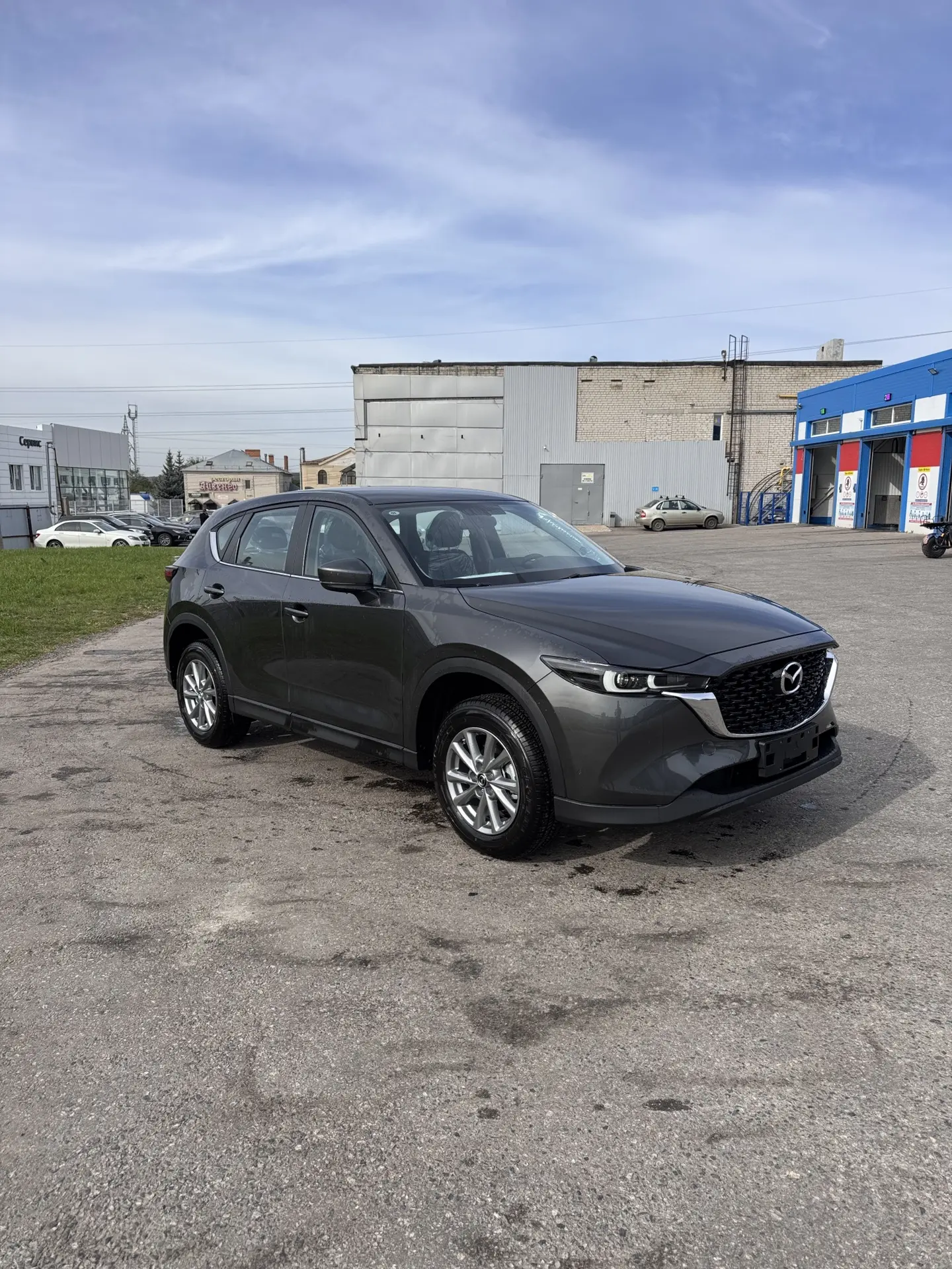 Да, еще одна Mazda CX-5 приехала в Ульяновск. Неплохой городской кроссовер, поэтому люд...