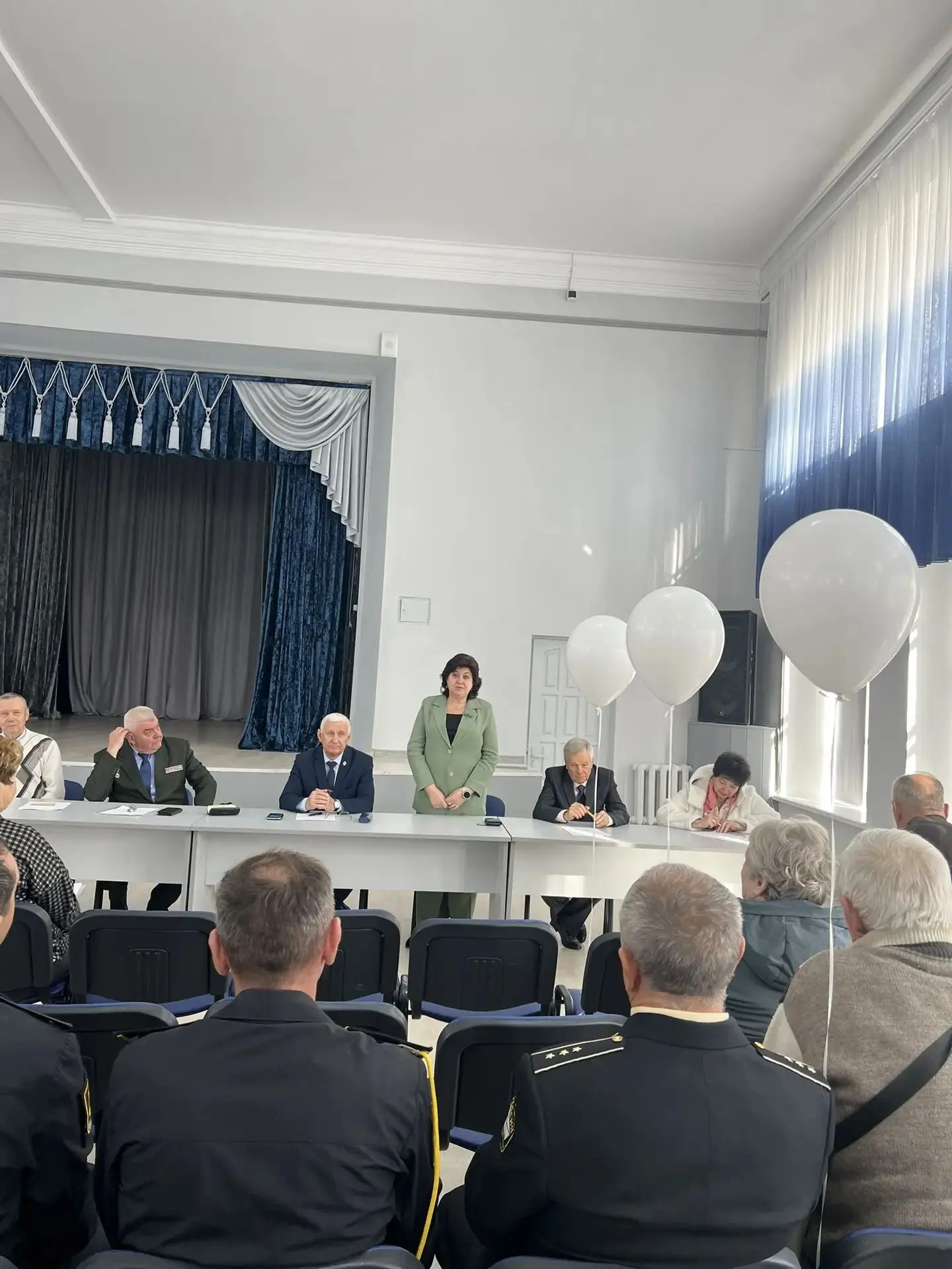 8 октября ( четверг), в 10.00 часов, в Доме школьника состоялся Пленум городской общест...