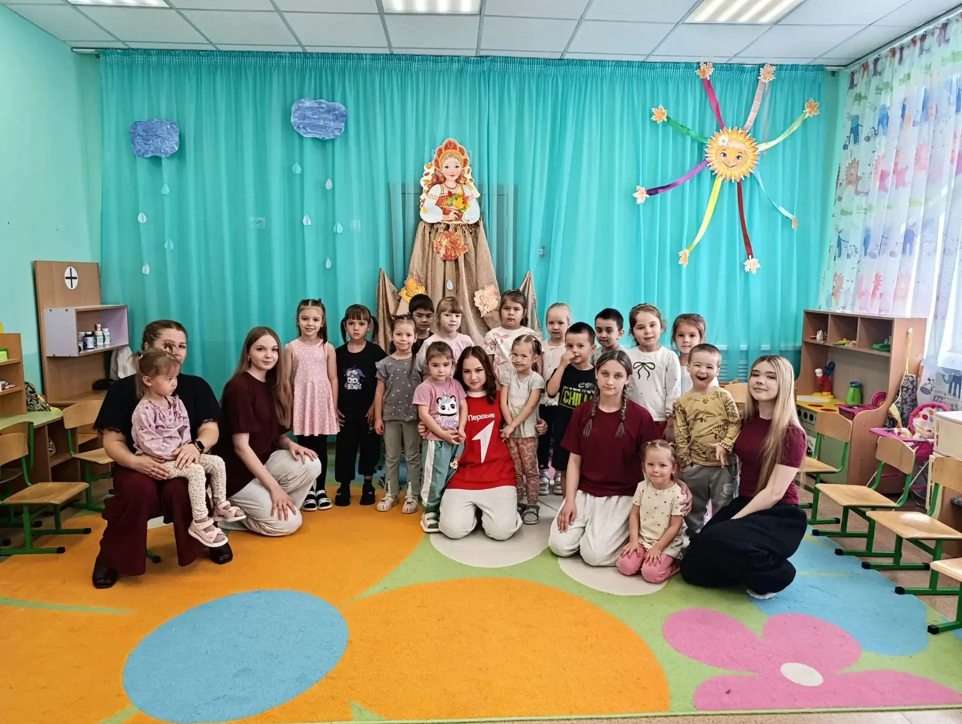 Активисты «Движения Первых» устроили настоящий праздник в детском саду! 🎉
