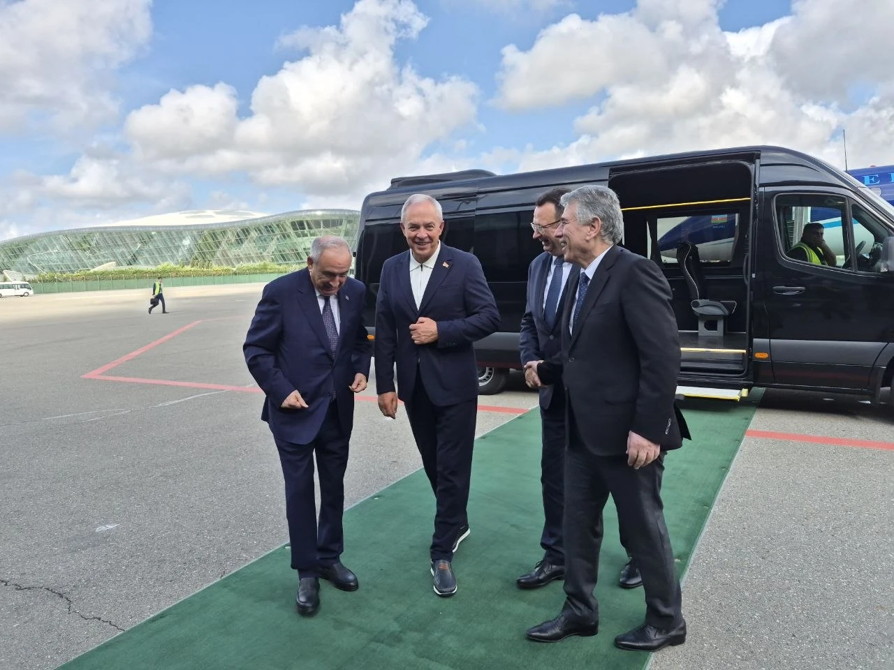 Сергеенко по получению президента выступит на Саммите СВМДА в Баку