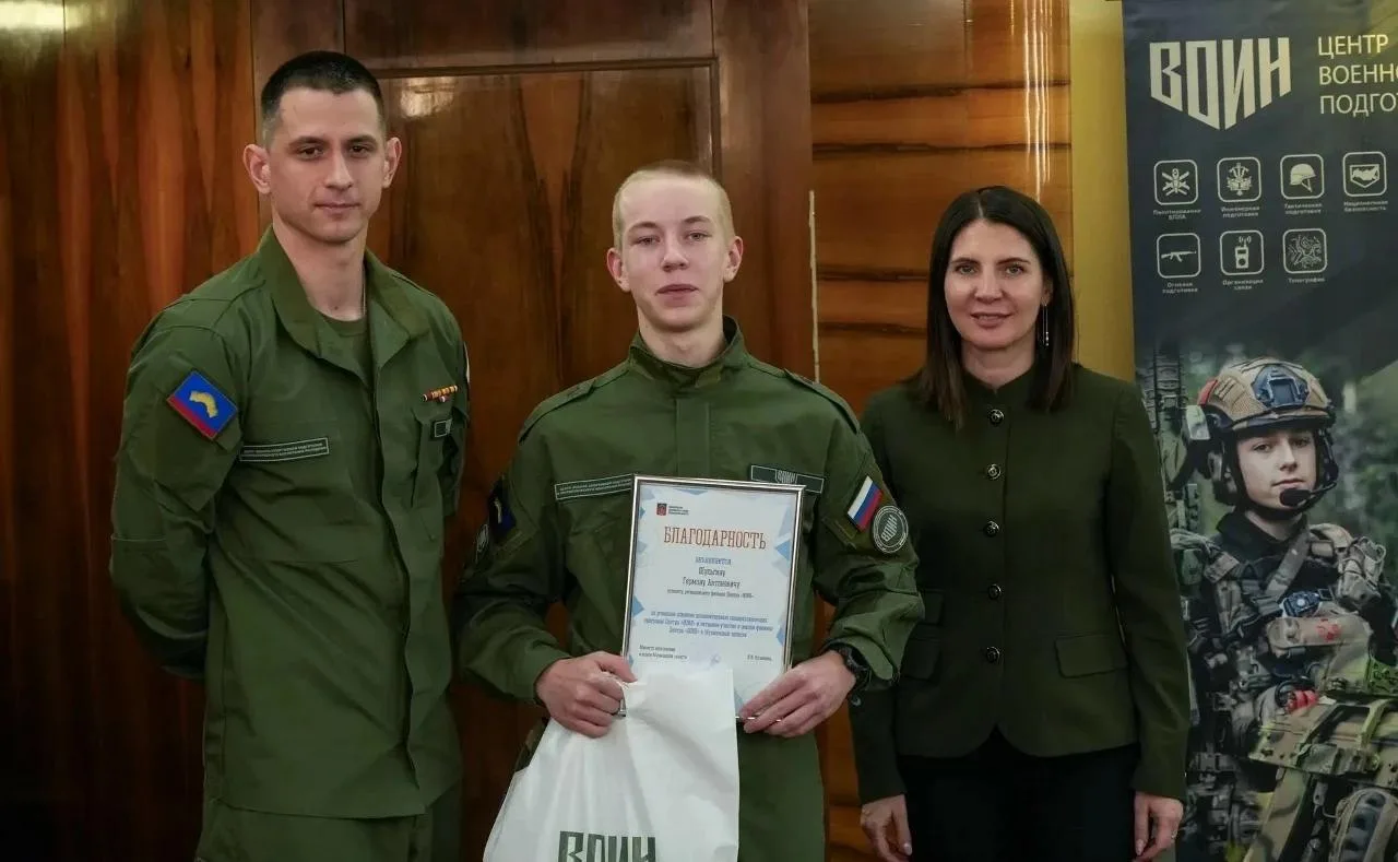 💪На атомном ледоколе «Ленин» прошла торжественная церемония для курсантов мурманского ...