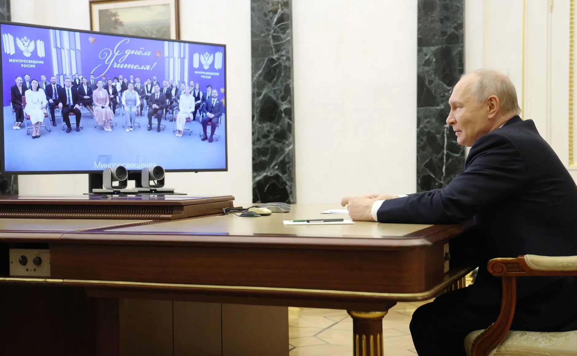 Президент России Владимир Владимирович Путин поддержал инициативу нашего педагога.
