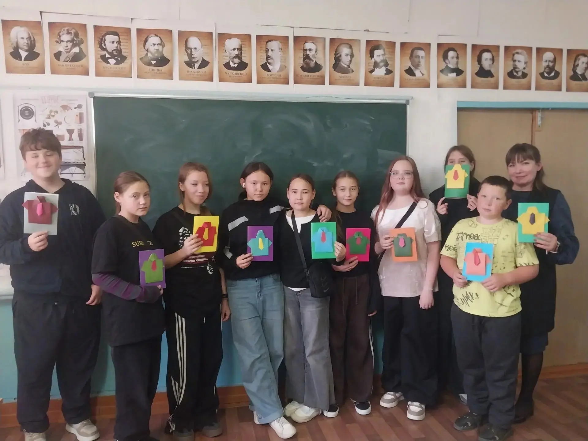С Днём отца, наши дорогие папы!
