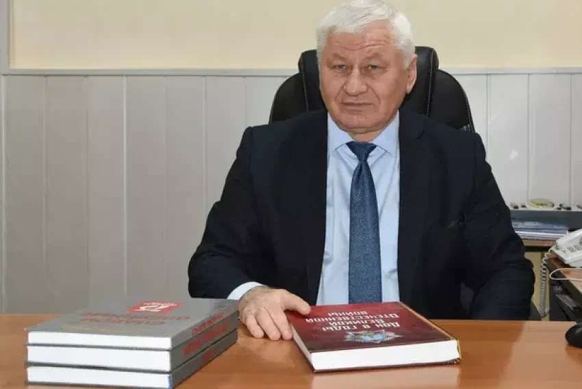 💥 «Ремонтненский район без главы: 10 лет руководства закончились внезапно»
