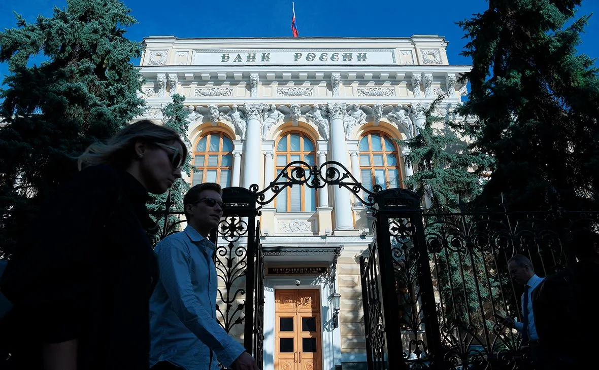 Осторожность или план