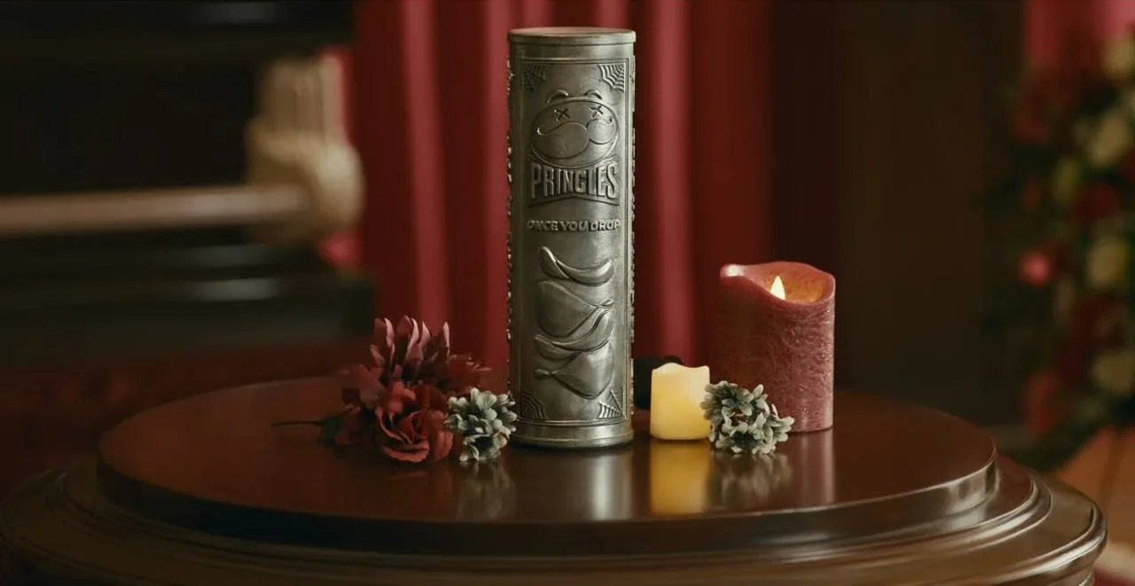 💀 Pringles подарит запас чипсов на 200 лет человеку, который согласится на похороны в ...