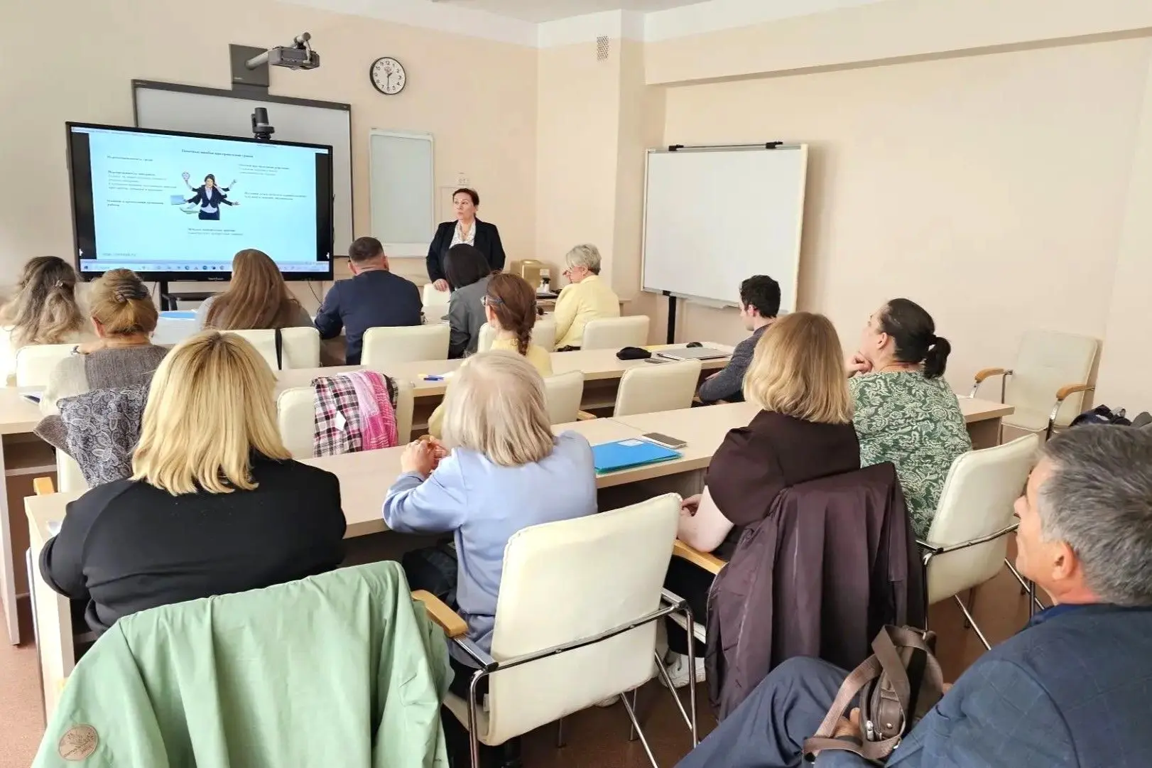 В рамках Национального проекта «Молодежь и дети» регионального проекта «Педагоги и наст...