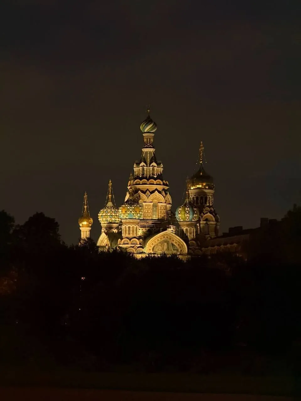Спас на Крови впервые за долгое время показали без лесов 😍