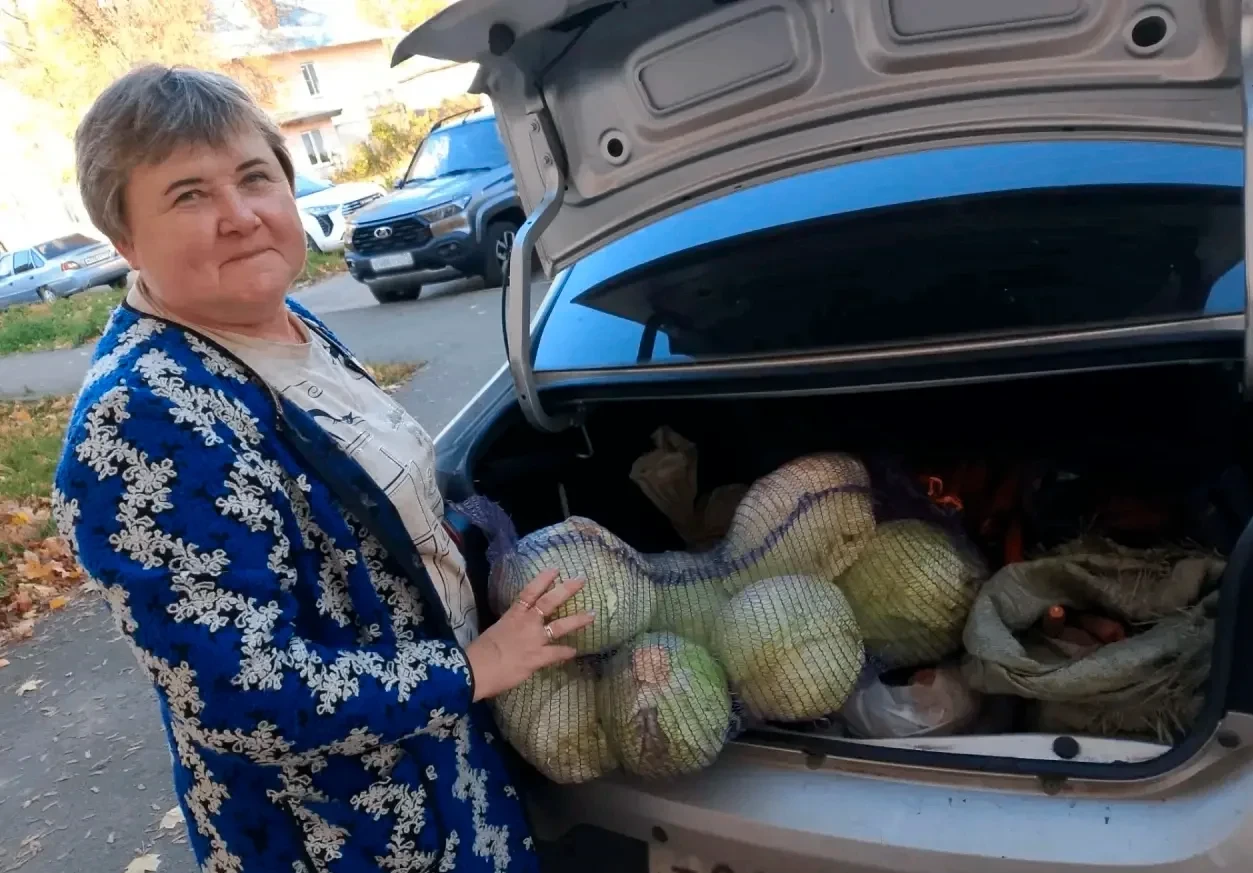 🤝 Марина Белькова помогла собрать гуманитарный груз для военнослужащих