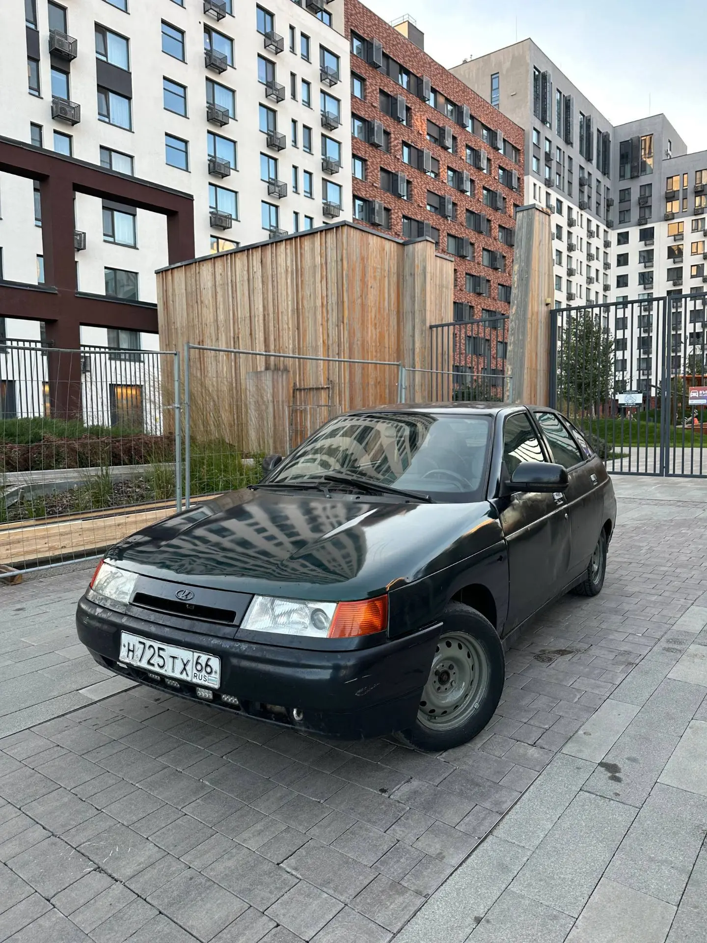В продаже ВАЗ 2112