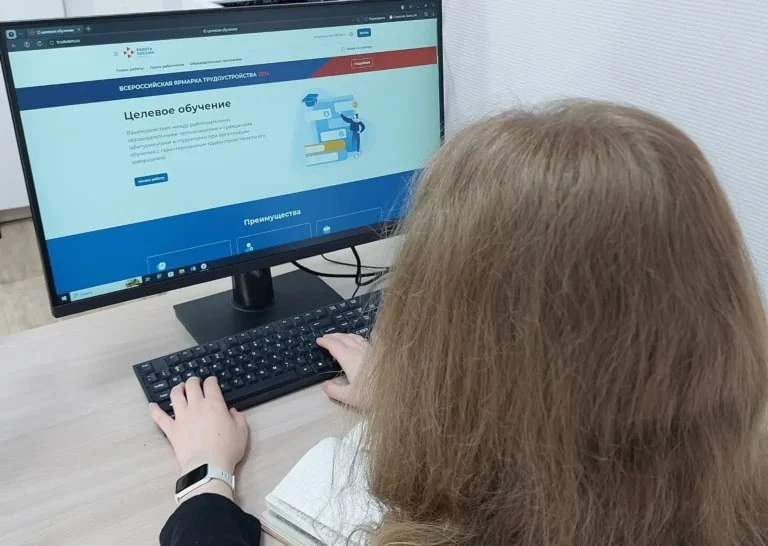 Более 370 студентов Астраханской области в этом году заключили договоры на целевое обуч...