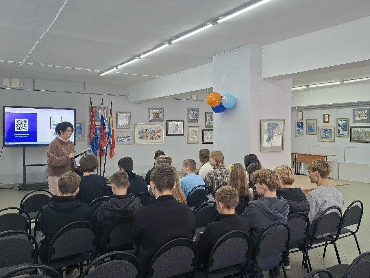 👽  30 сентября в Центре детского творчества прошло заседание чтецкого клуба. Встреча б...
