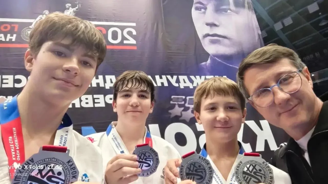 🥋 Две серебряные победы на Кубке маршала А.И. Покрышкина! 🥈 На соревнованиях по карат...