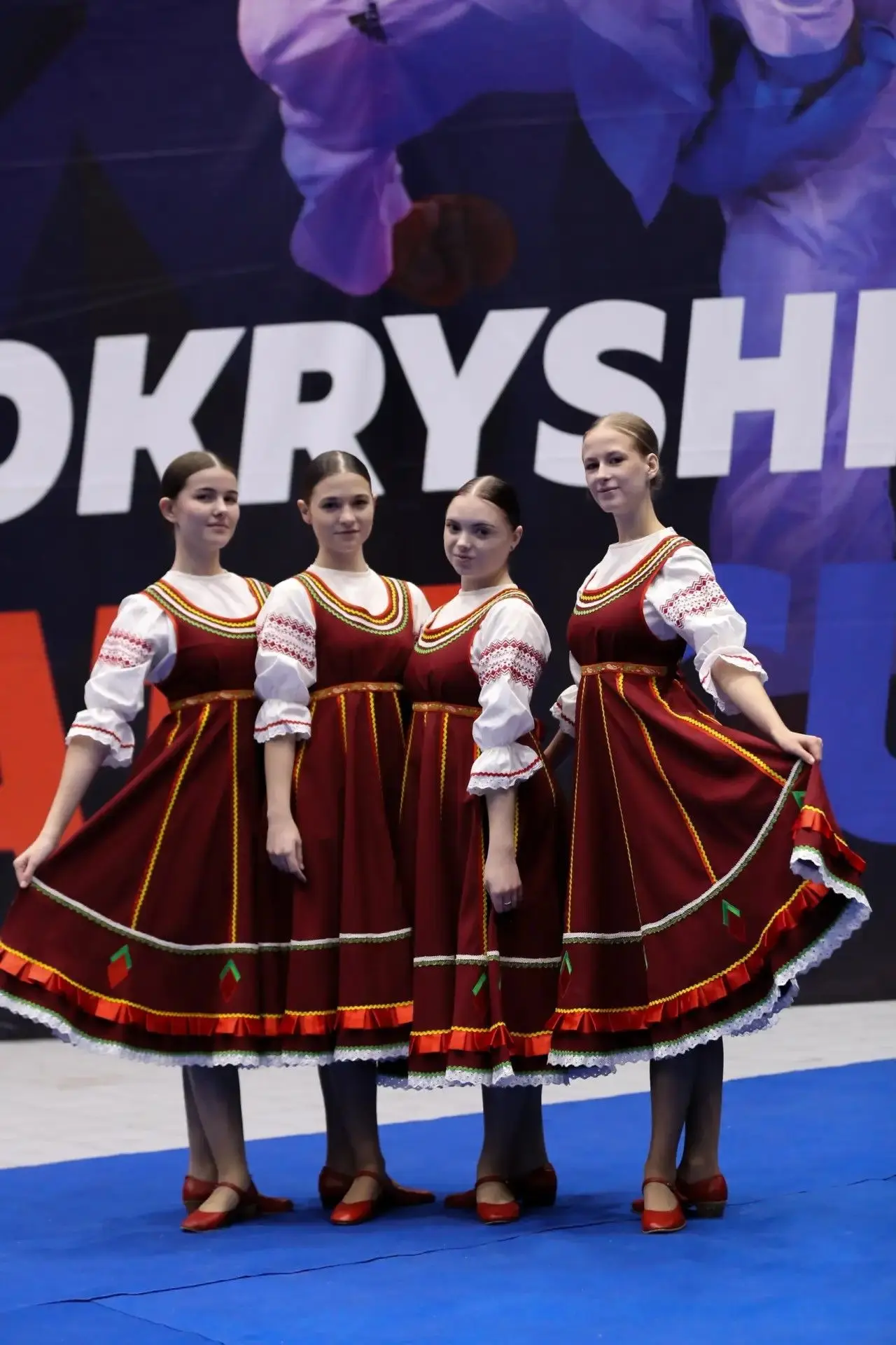 Просто любуемся нашими красавицами 🤩