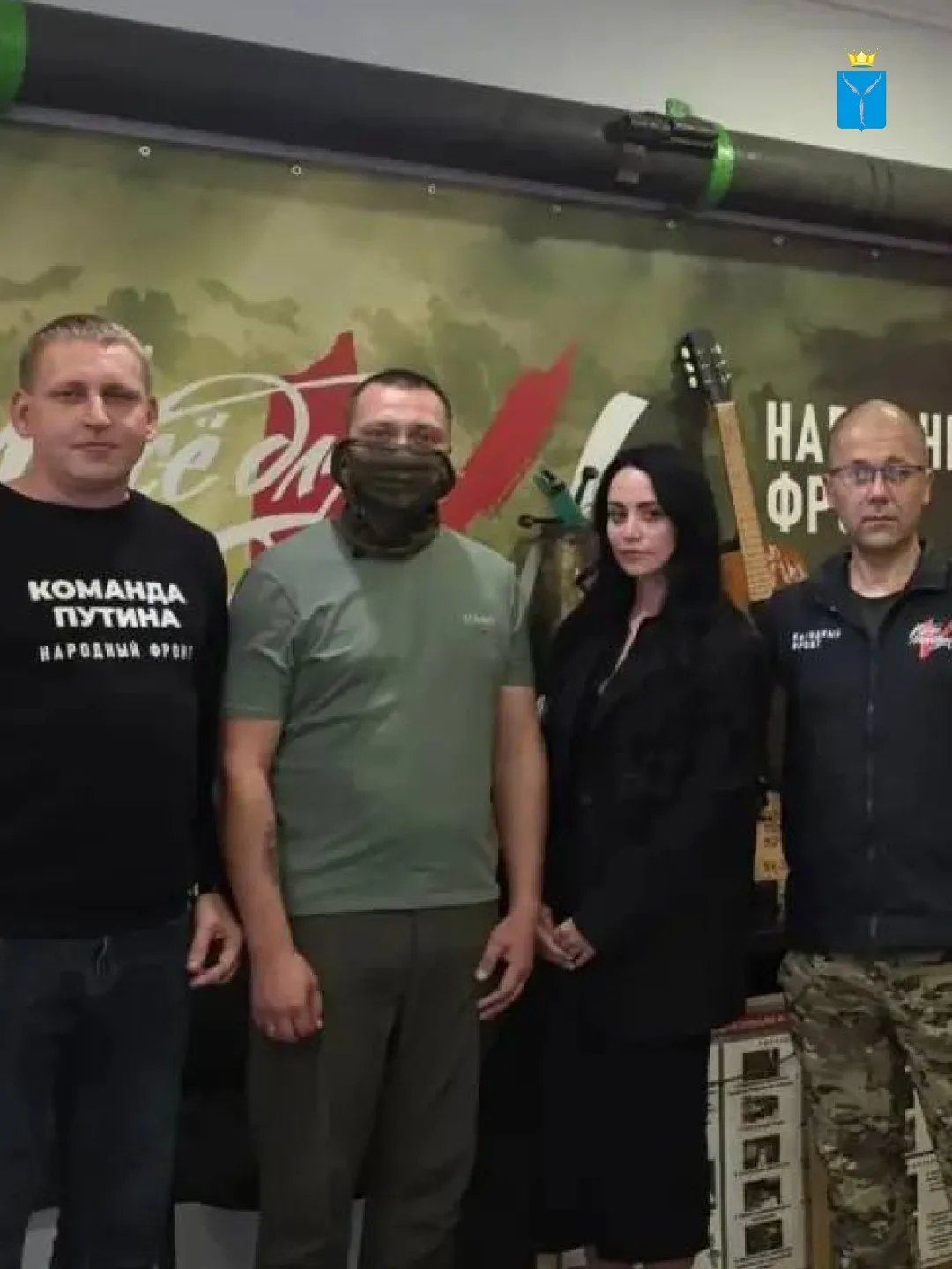 Бойцы «Старый» и «Вежливый» забрали гумпомощь для сослуживцев