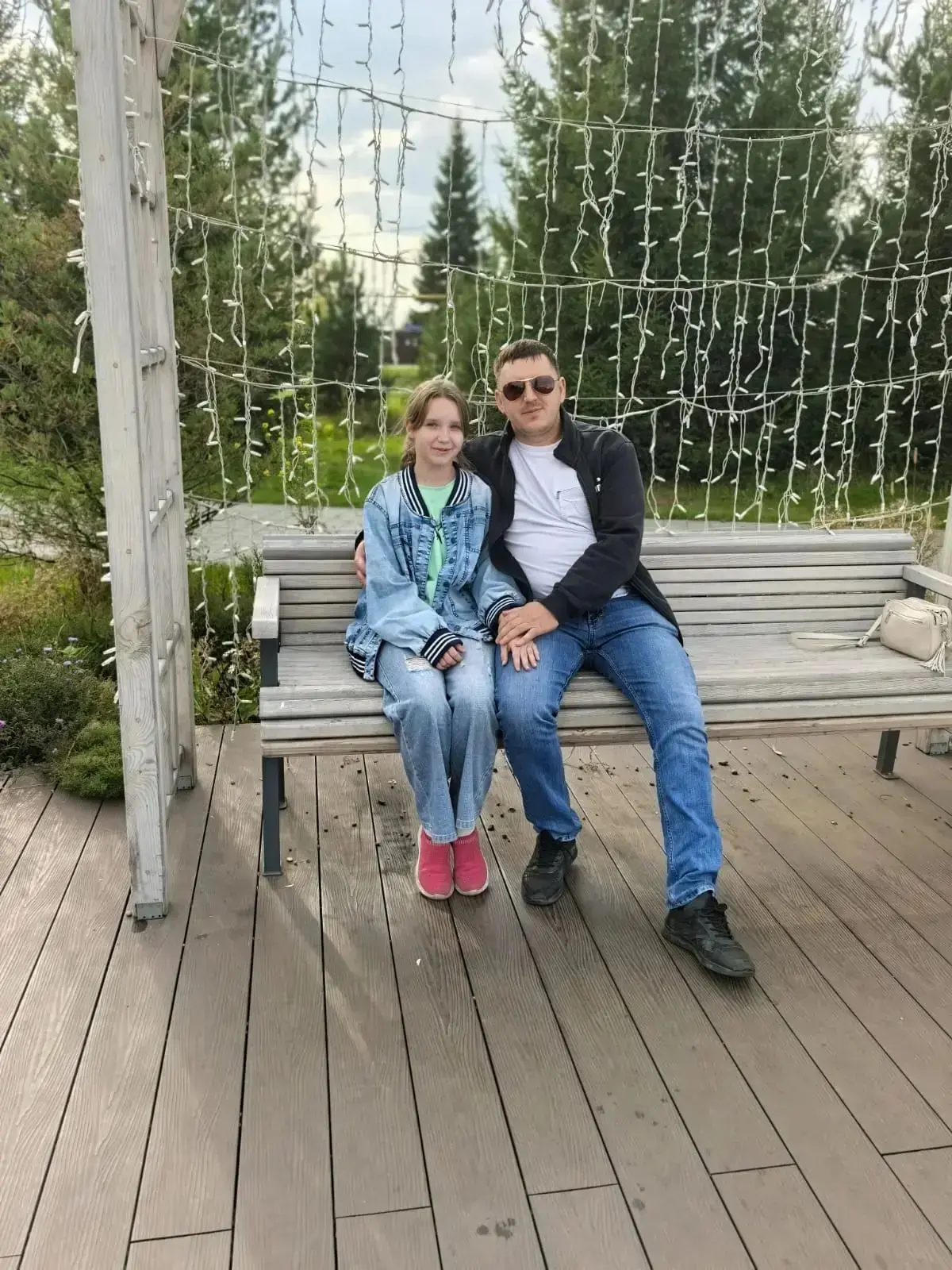 Дорогой мой папуля! Ты всегда меня защищает, оберегаешь и поддерживаешь, ты опора нашей...