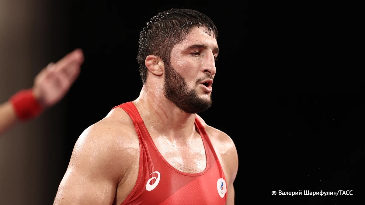 Двукратный олимпийский чемпион Абдулрашид Садулаев выступит на чемпионате мира по борьбе.