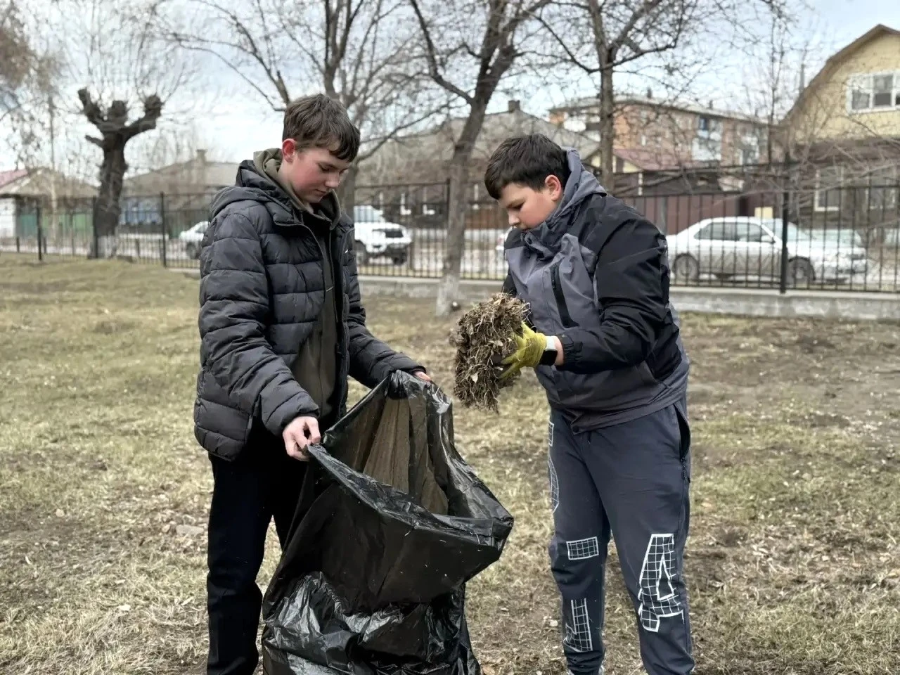 🌳 В Минусинском округе стартовал месячник по санитарной очистке и благоустройству