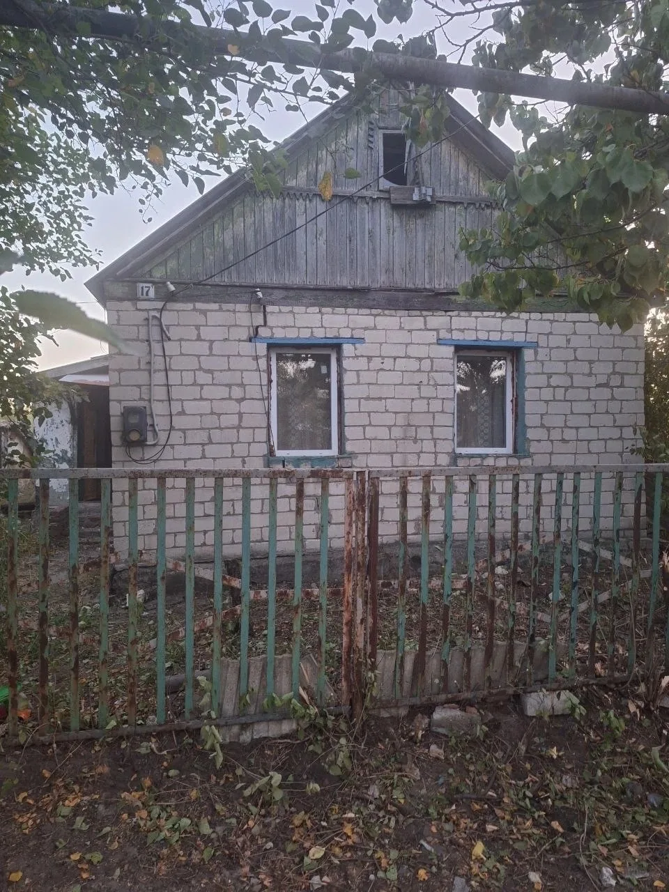 Продам дом под капитальный ремонт Станица Луганская Новая Кондрашевская ул Чкалова . 43...