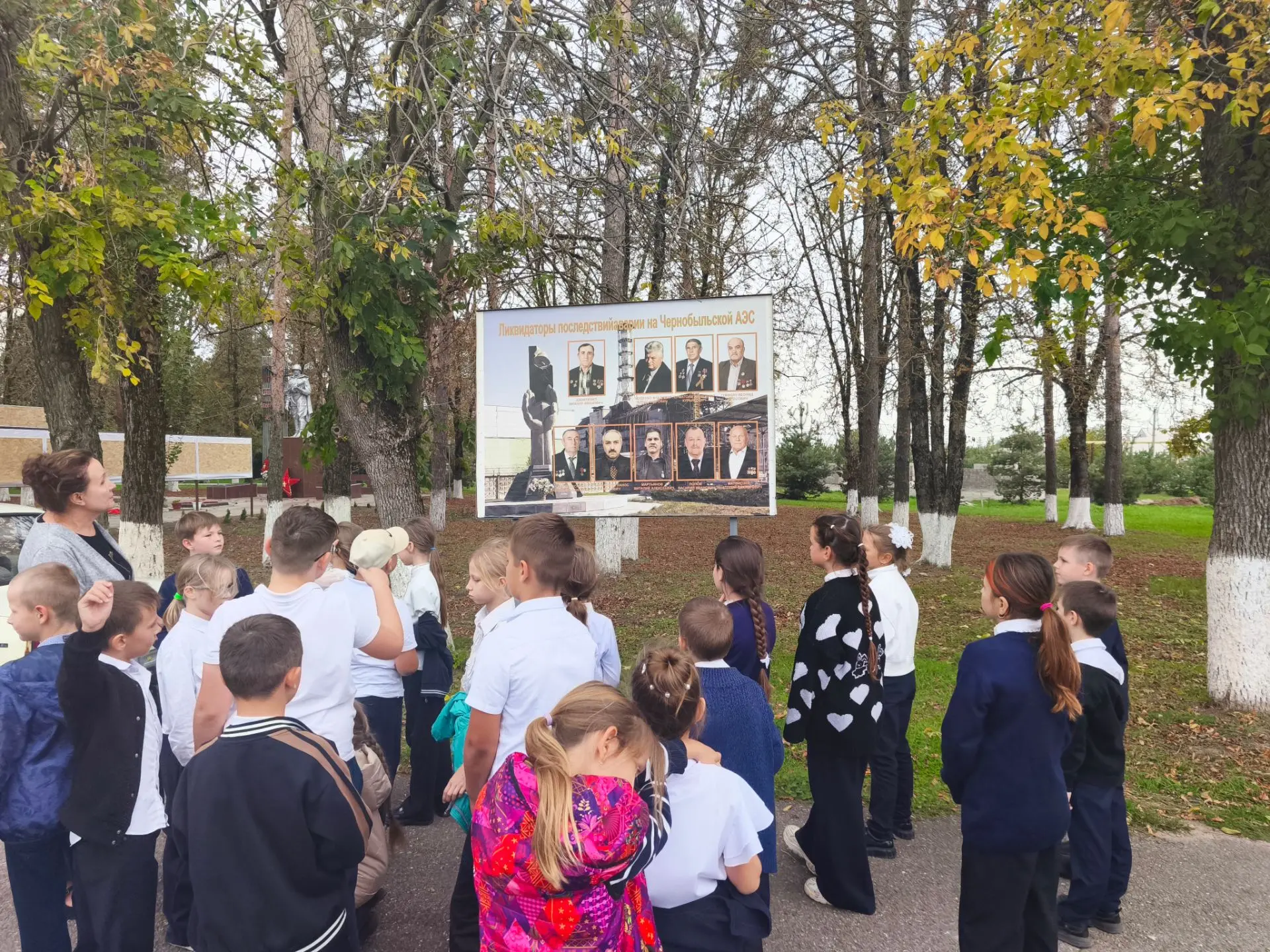 В рамках внеурочного занятия по «Кубановедению» ученики 3 «А» и 3 «Б» классов вспомнили...