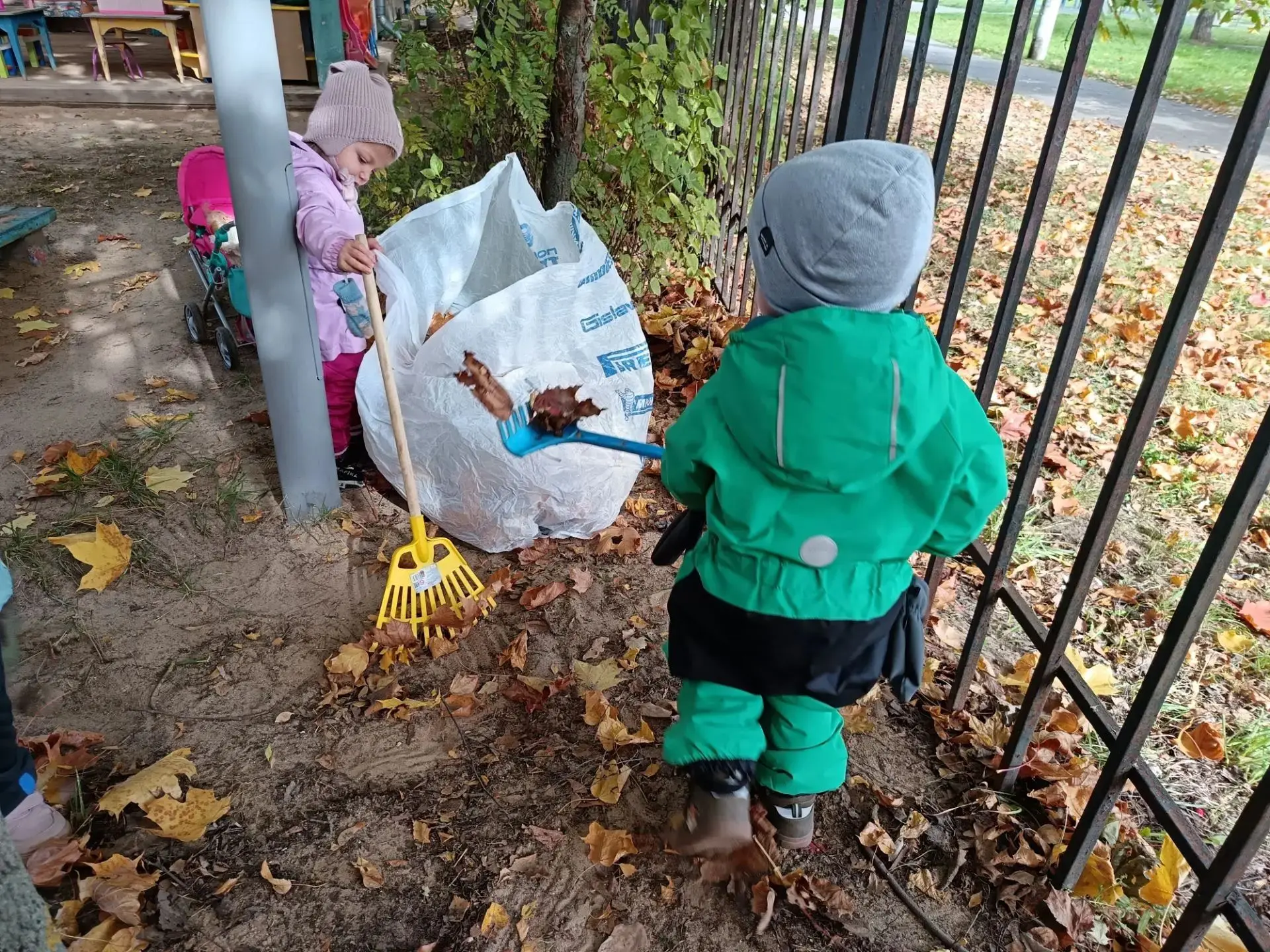 🍁Маленькие помогайки!