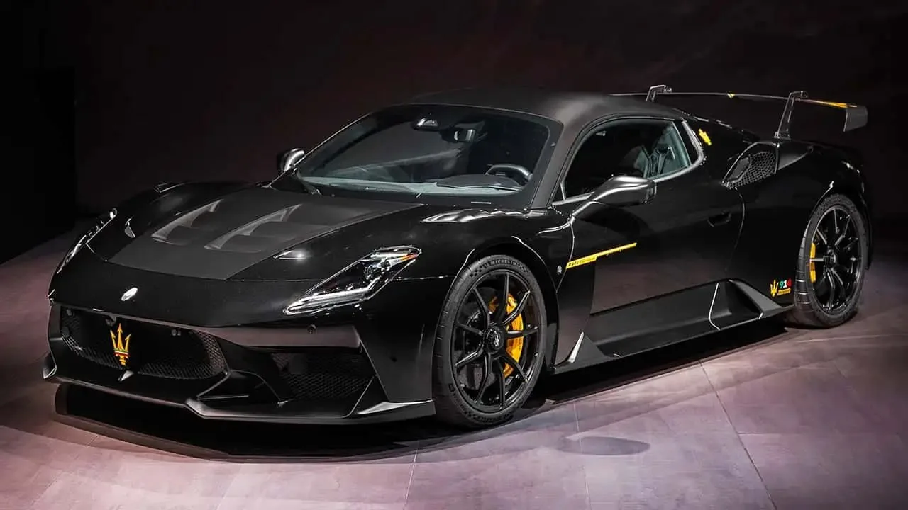 Maserati построила один-единственный GT2 Stradale в честь легендарного MC12Ъ