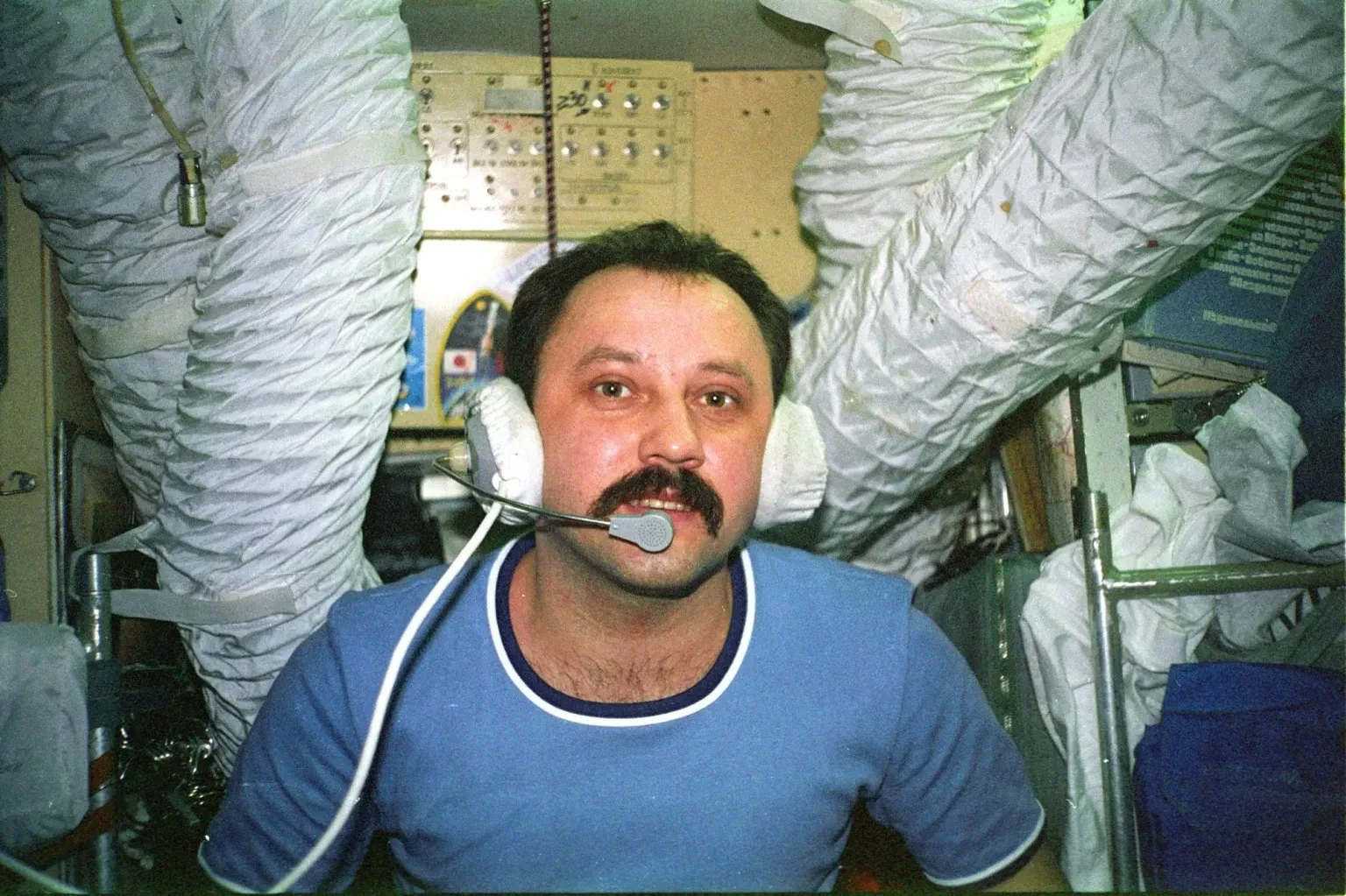 Сегодня свой день рождения празднует Юрий Владимирович Усачёв – Герой Российской Федера...