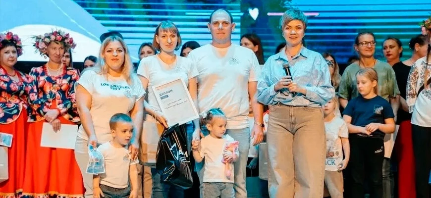 «Семейный круг» из Целинского района получил спецприз на главном семейном фестивале Дона