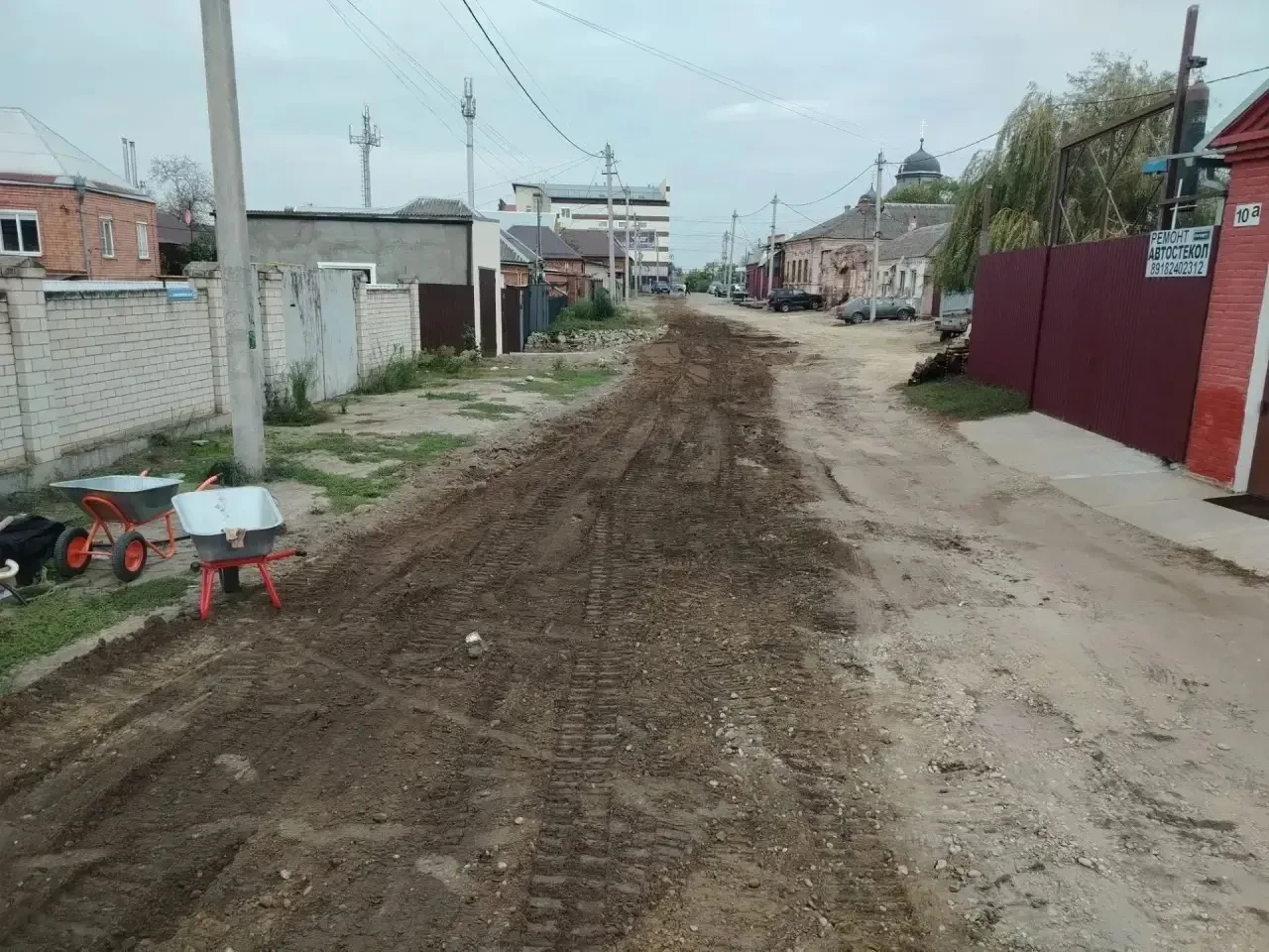 💧 В Кропоткине продолжается замена ветхих сетей водоснабжения.