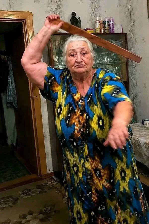 Свекровь избила внука за кусок блина, а когда мать ребёнка влетела на кухню, поняла: её...