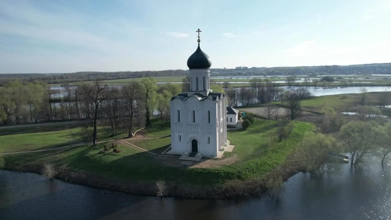 14 ОКТЯБРЯ 1165 ГОДА – ЗАВЕРШЕНО СТРОИТЕЛЬСТВО ХРАМА ПОКРОВА НА НЕРЛИ