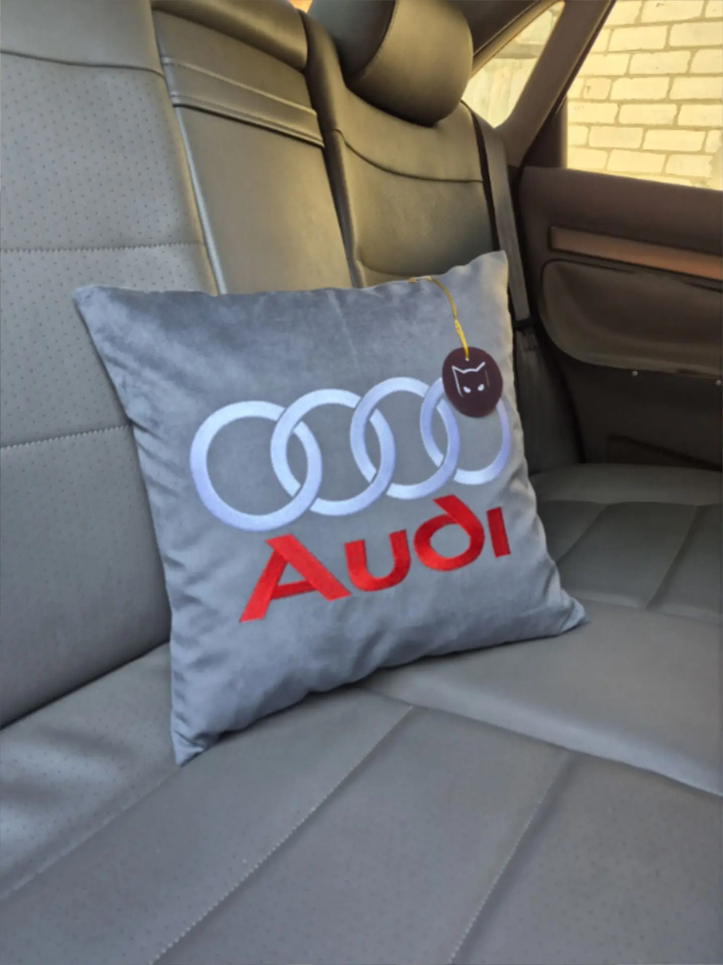🚘Не знаете что подарить близким,любимым, или просто другу? Считаю это самым беспроигры...