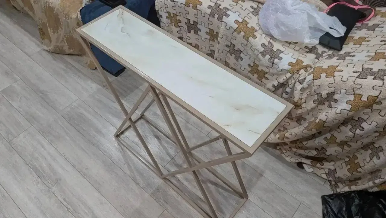 Продается консоль: