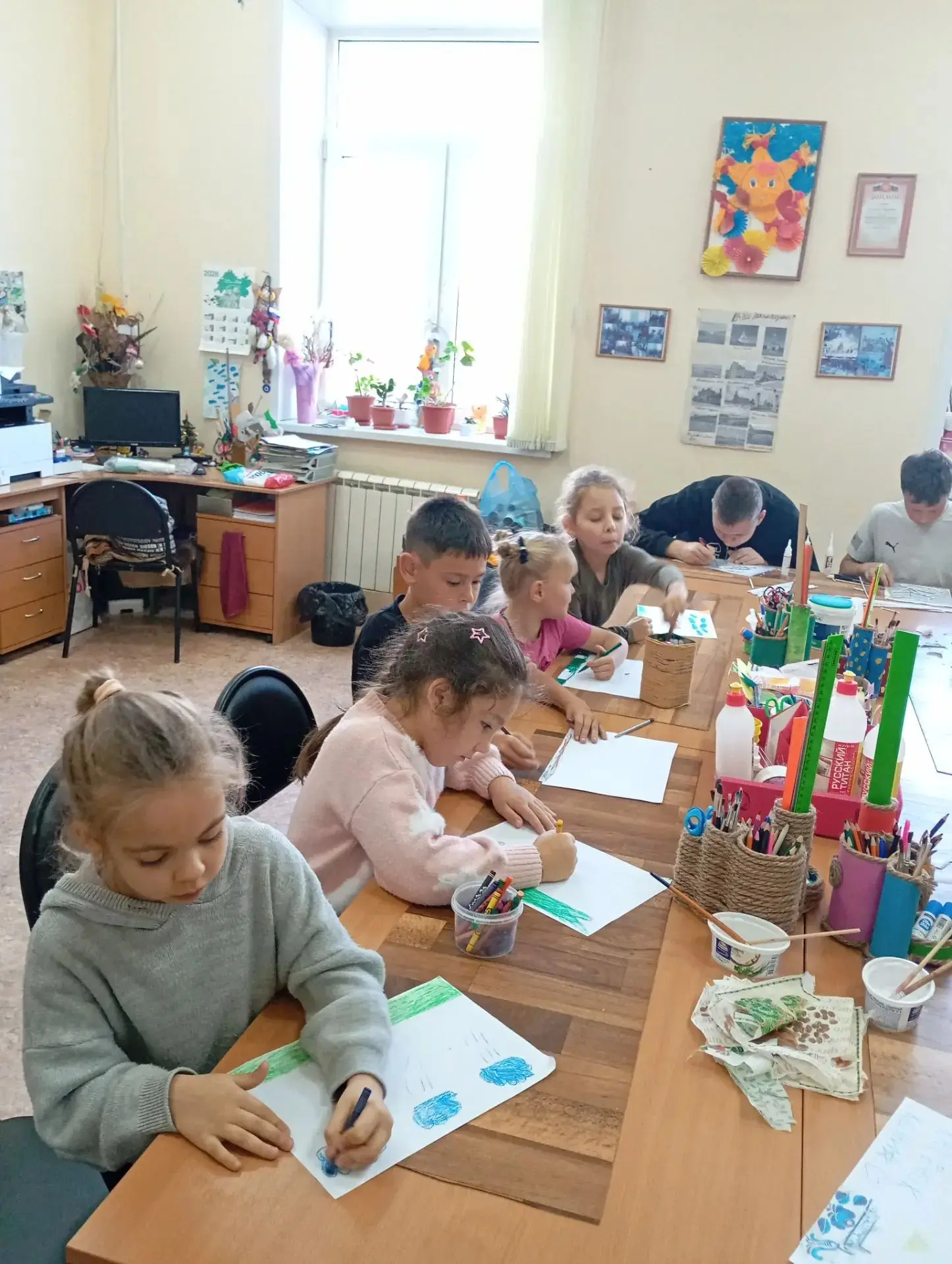 14 октября  в студии декоративно-прикладного искусства был по-настоящему творческий день.