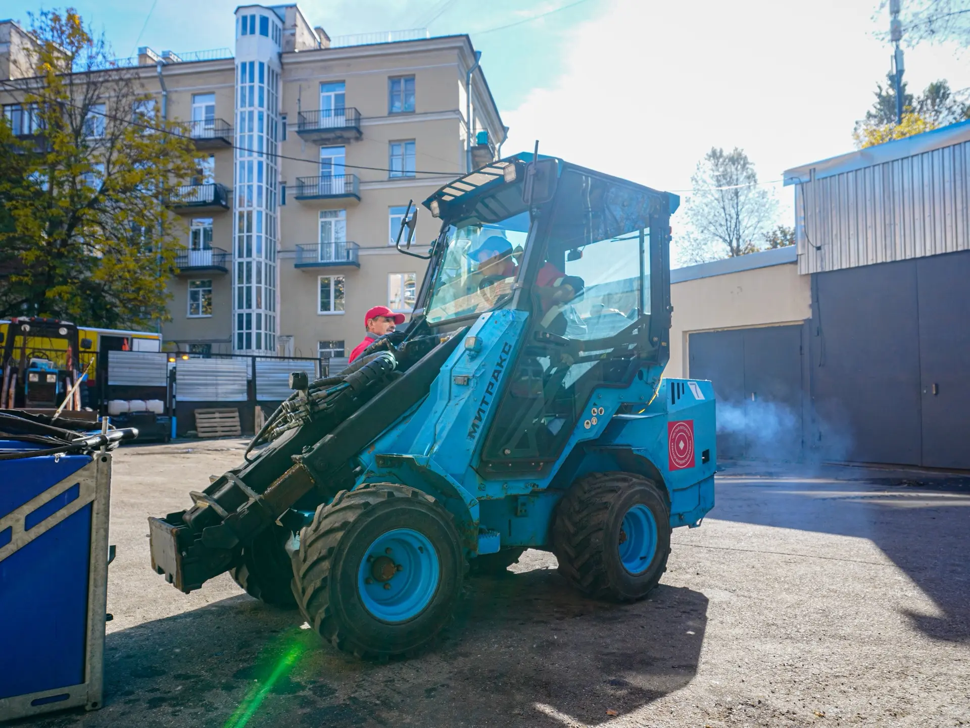 🚜 Мал, да удал: рассказываем про мини-тракторы «Митракс МП 635 М»