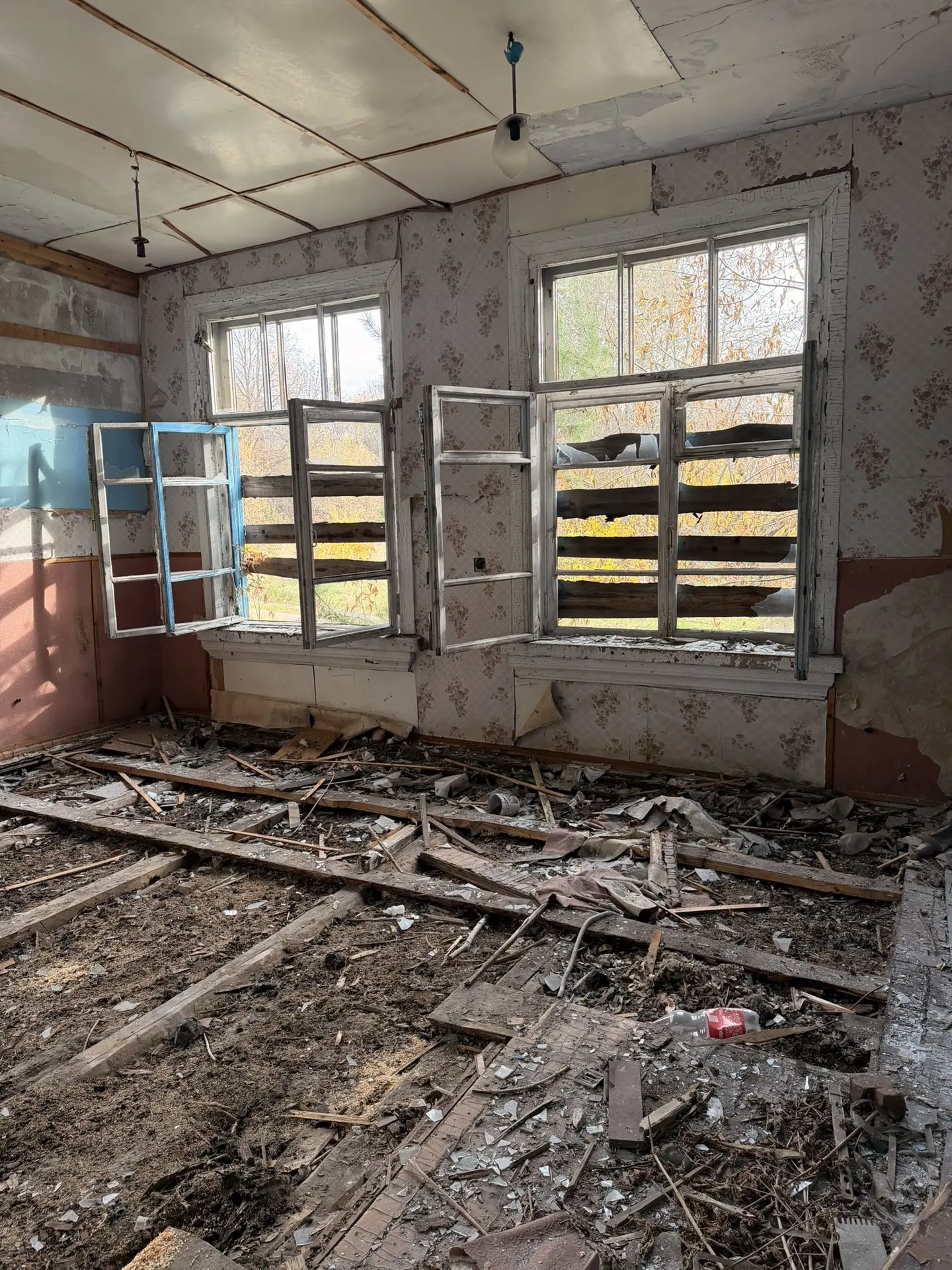 Больше я туда не пойду конечно. Закрыла так скажем свой гельштат и хватит .