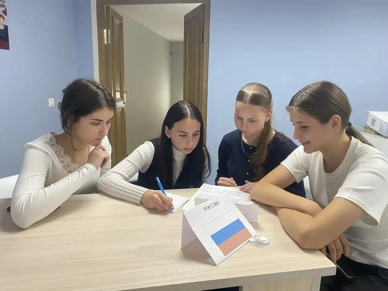 🎤 «Первый в дебатах»