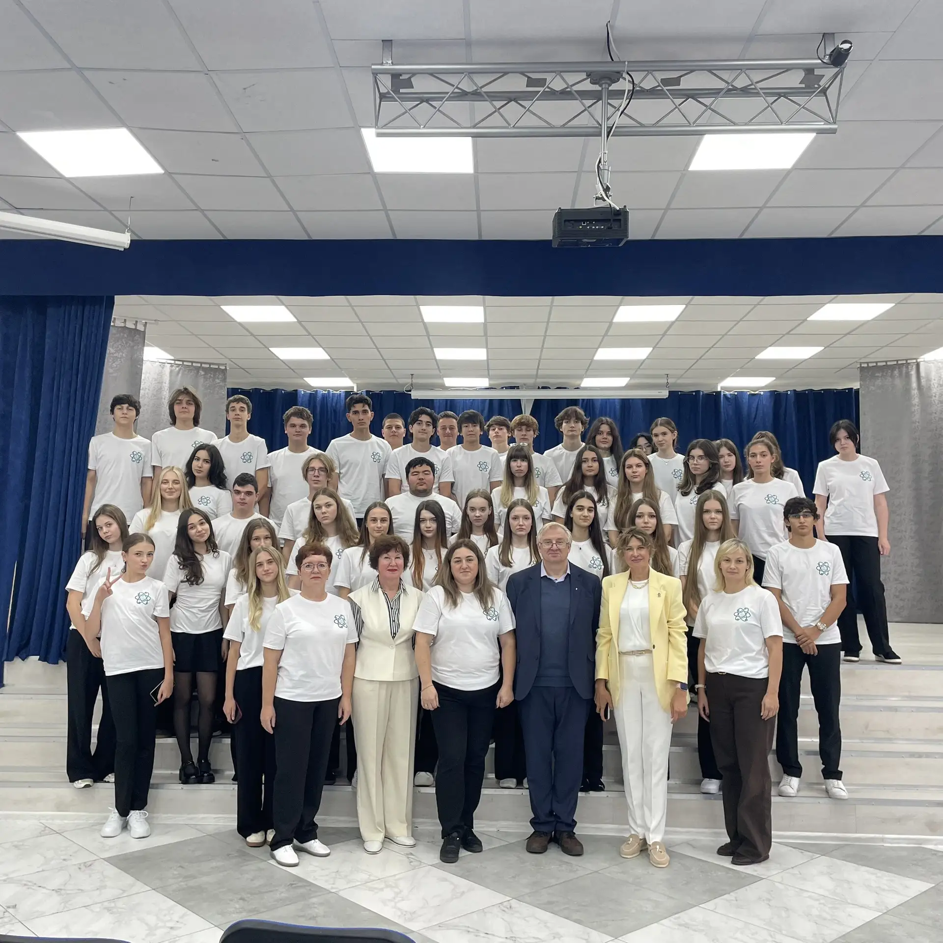ПОСВЯЩЕНИЕ В КЛАССЫ «МЕДИКУС»