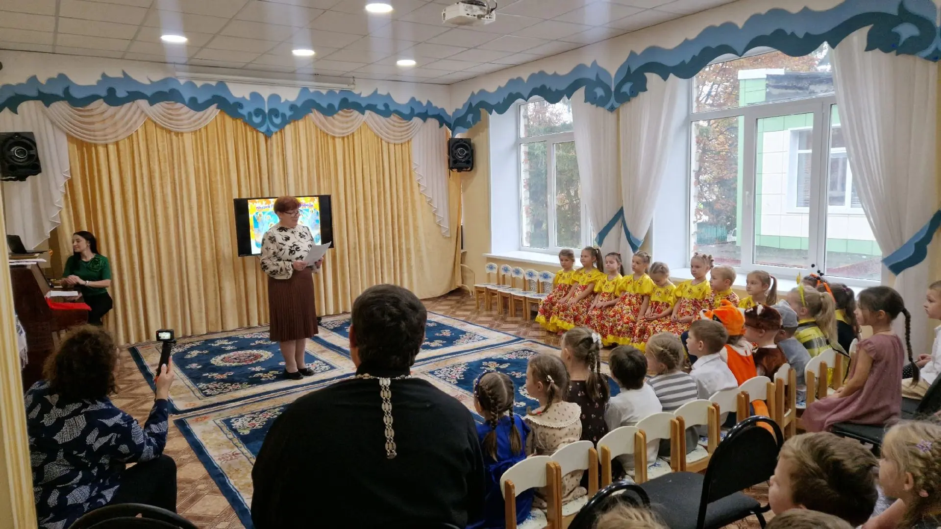 Сегодня в нашем детском саду состоялось торжественное мероприятие, посвящённое дню Покр...